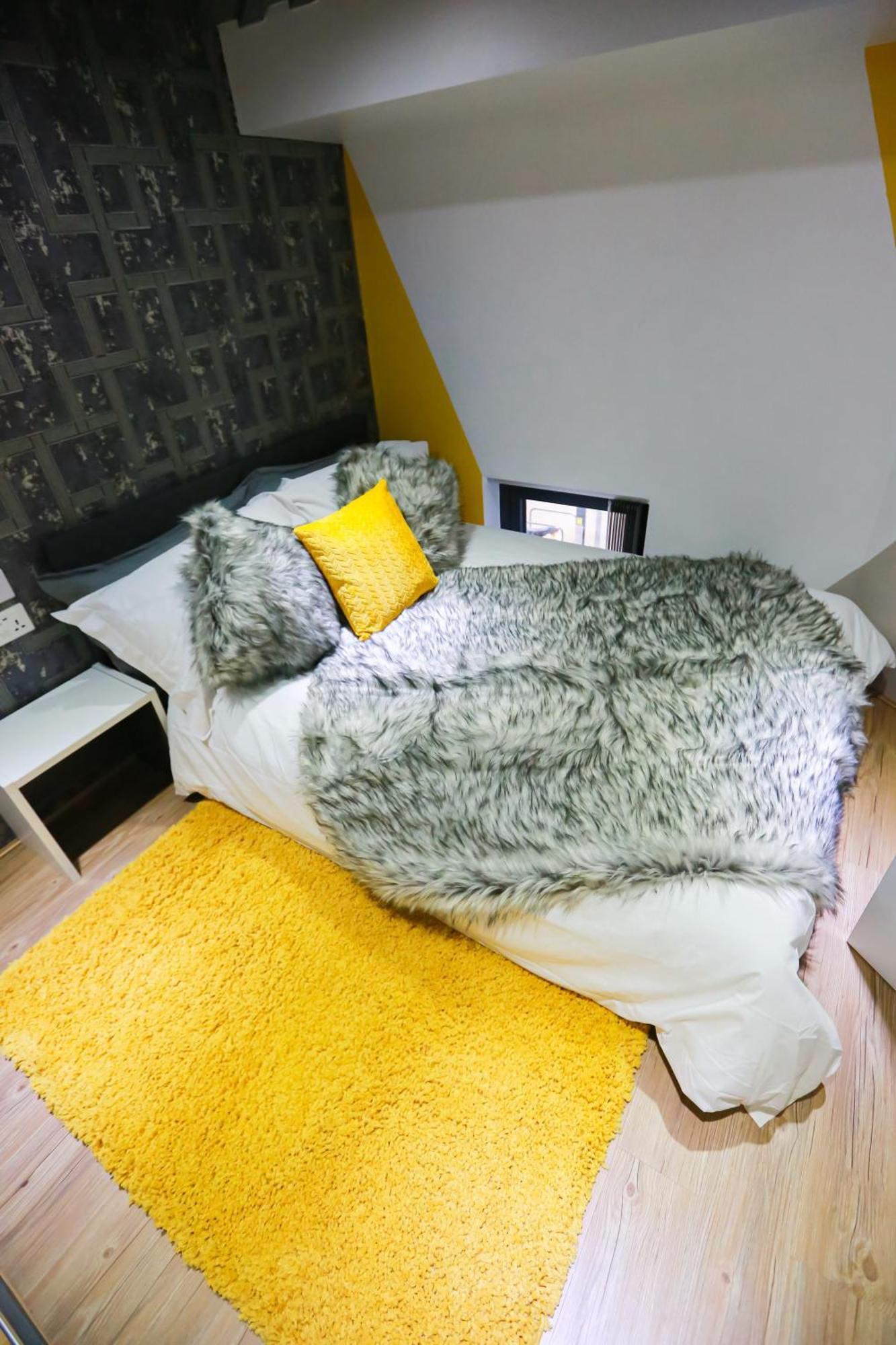 E104 Urban Loft Gem * Coventry