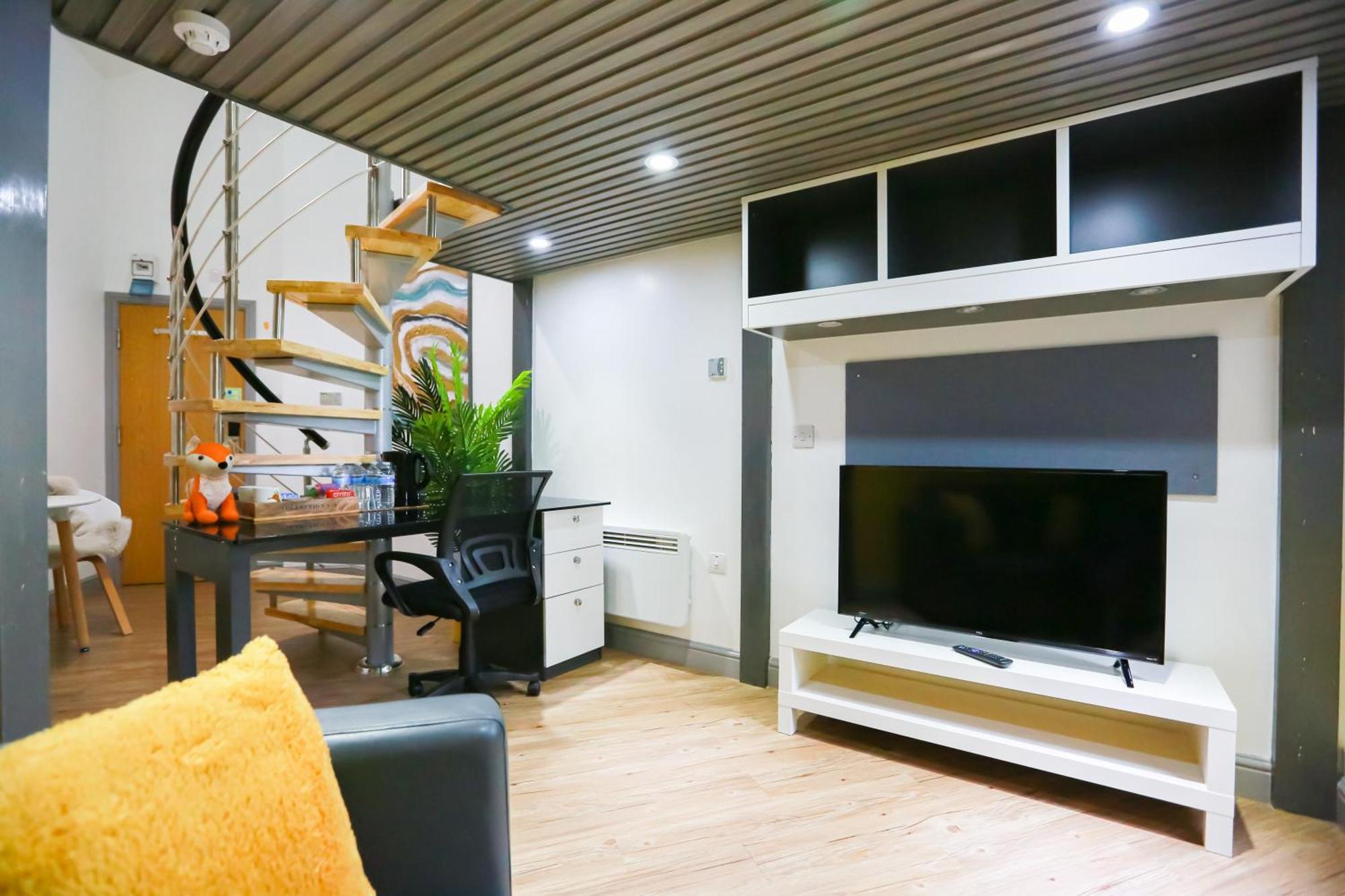 E104 Urban Loft Gem Coventry